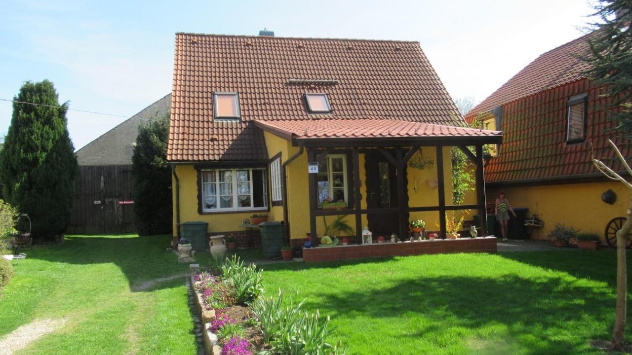 Ferienwohnung Sommer | Quedlinburg, Germany | Hotel Review 🏩