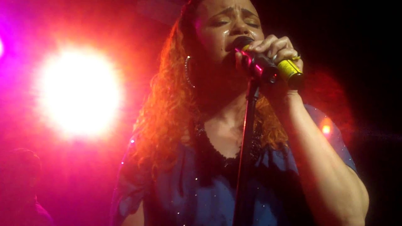 Faith Evans - Come Over LIVE 1/20/11
