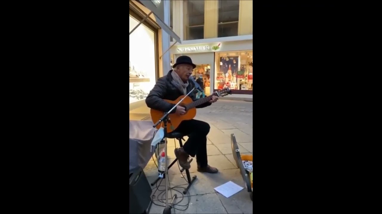 Les Passantes de Georges Brassens par Martin OFF (autre extrait live)