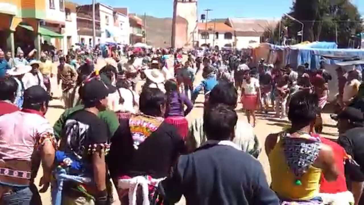 Tinku de Macha 2015 - Vueltas a la Plaza (4de5)