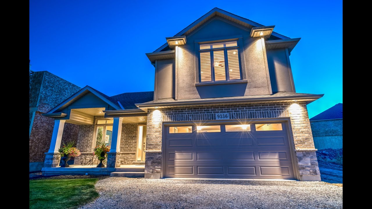 Niagara Falls real estate video - custom split level