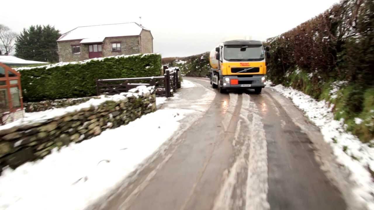 Your Local Oil Supplier | Delivery and boiler servicing | Cornwall and Devon | Mitchell and Webber