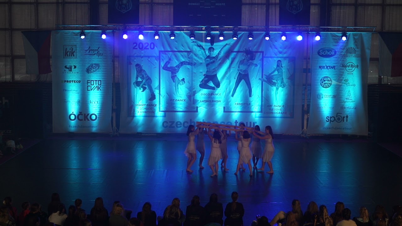 19. Just dance company - Až do nebe