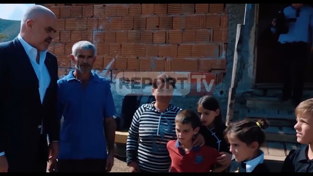Report TV - Rama në familjen Xhabafti në Vaqarr: Zgjidhje për shtëpinë, shkolla nxjerr nga varfëria