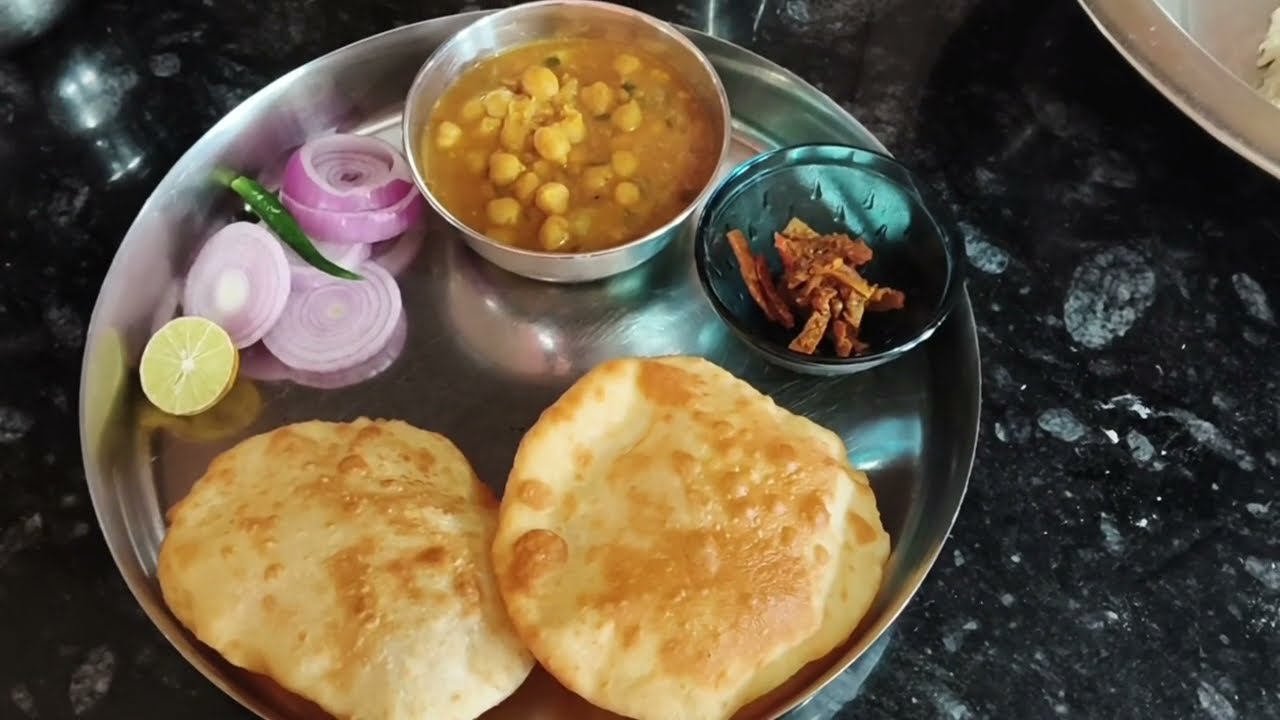 छोले भटूरे बनाने की पूरी रेसिपी। Delhi k famous chole bhature 100% fulennge