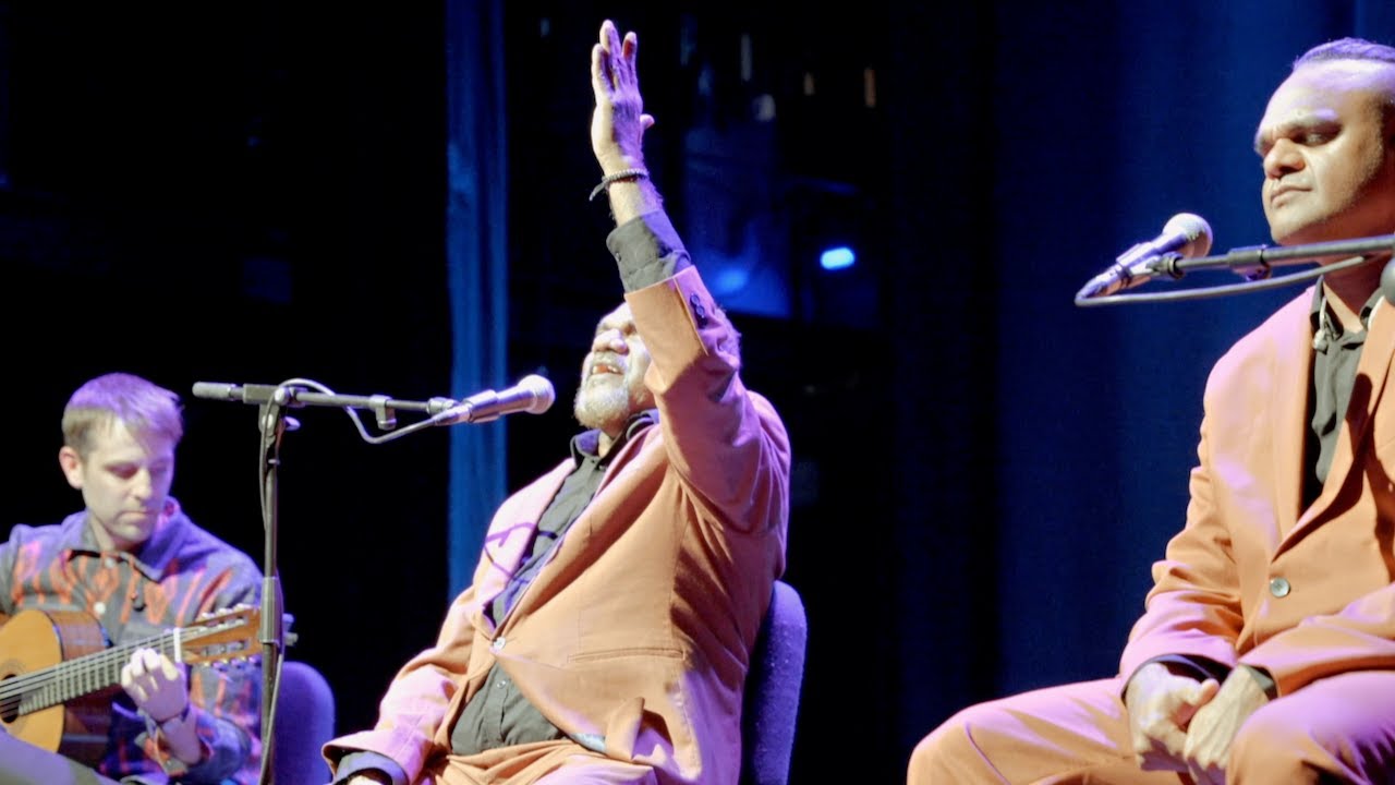 Dhararri Live in Barcelona - Ngulmiya feat. Pau Figueres