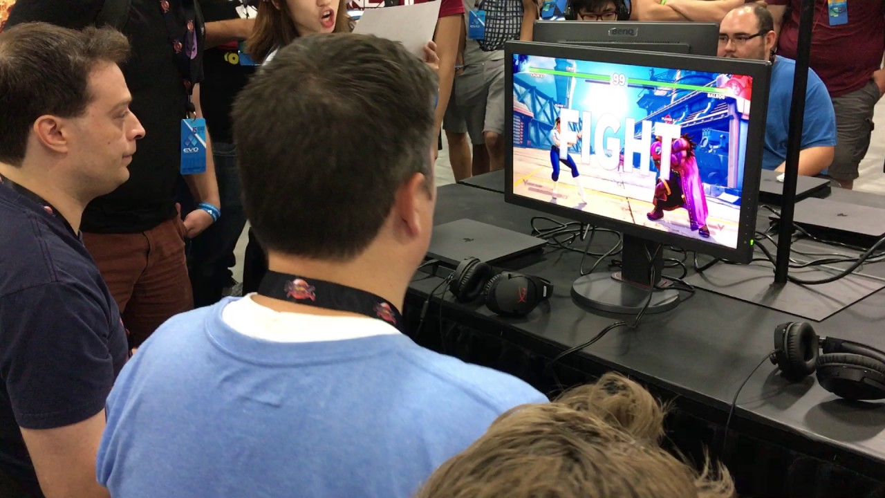 Evo 2017 SFV | Game 1 - Sathed vs Viscant