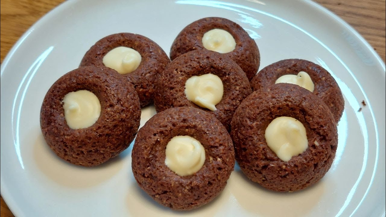 Dunkle Engelsaugen mit Schokolade / Dark Angel Eyes with Chocolate
