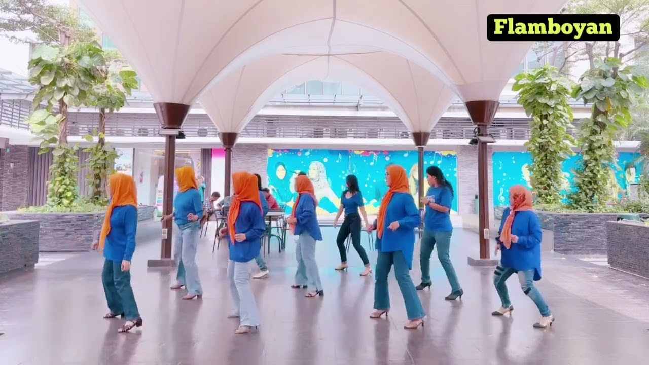 Dancing Queen 2025 - Line Dance | Choreo by Sri Sesanti (INA) June 2025 | Beginner Level