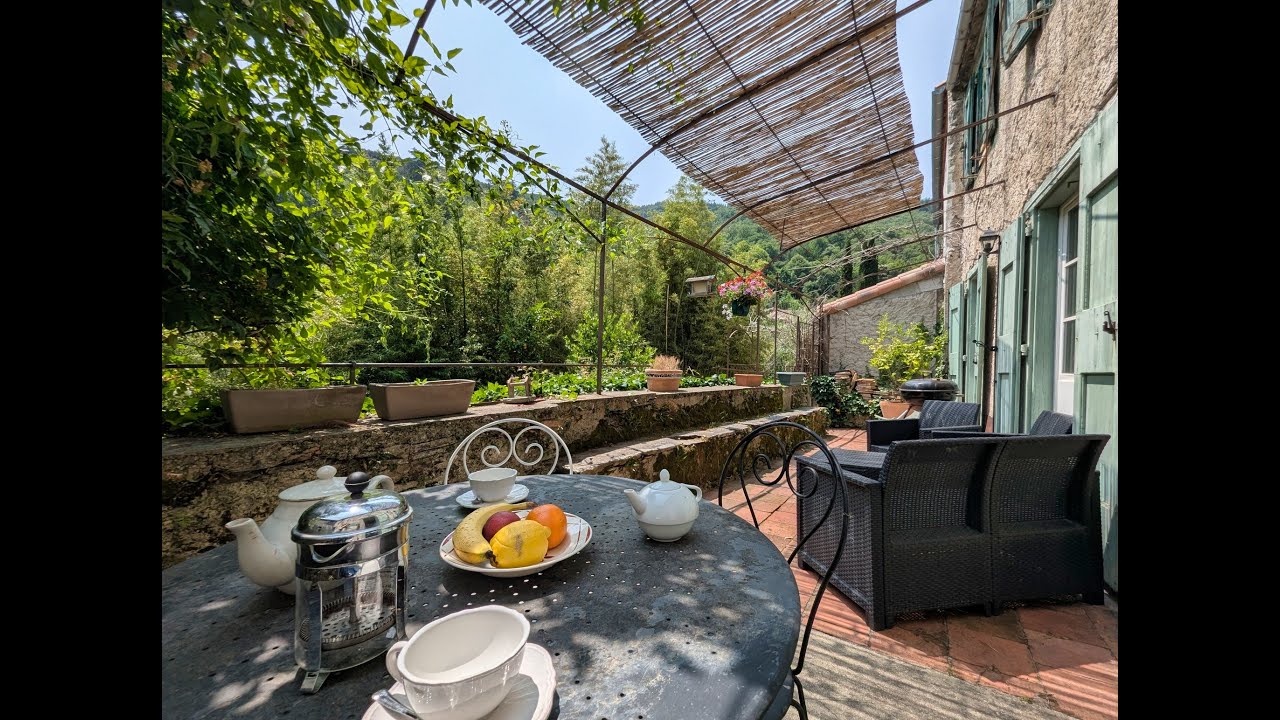 Your French home in a village community - quaint stone house, 4 bedrooms, riverside garden