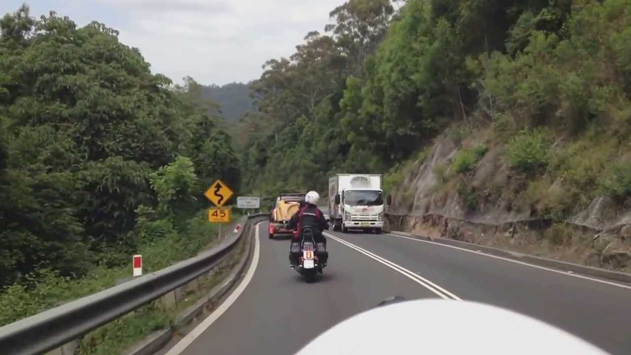 The start of the Bulli Pass descent.