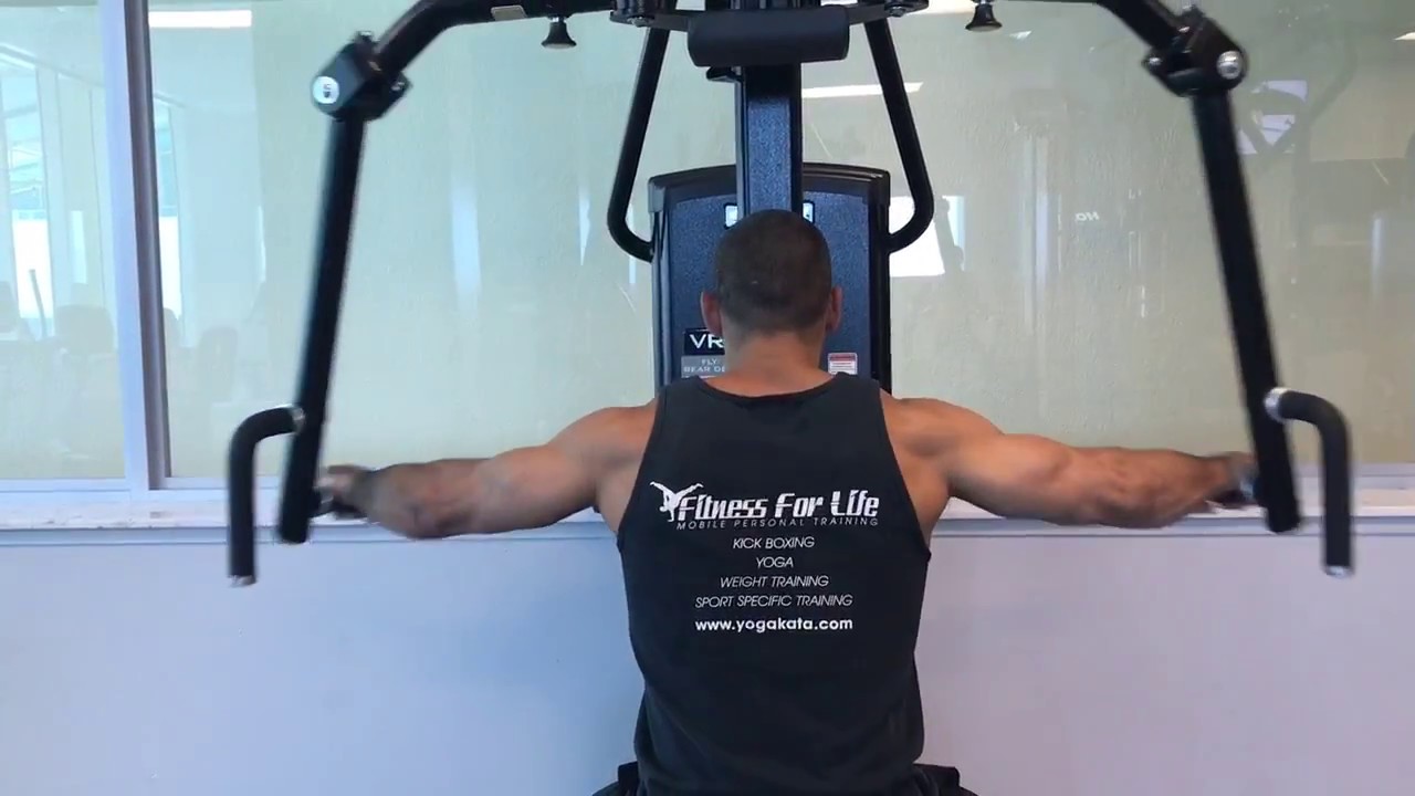 HOW TO DO A PEC DECK REAR DELT FLY