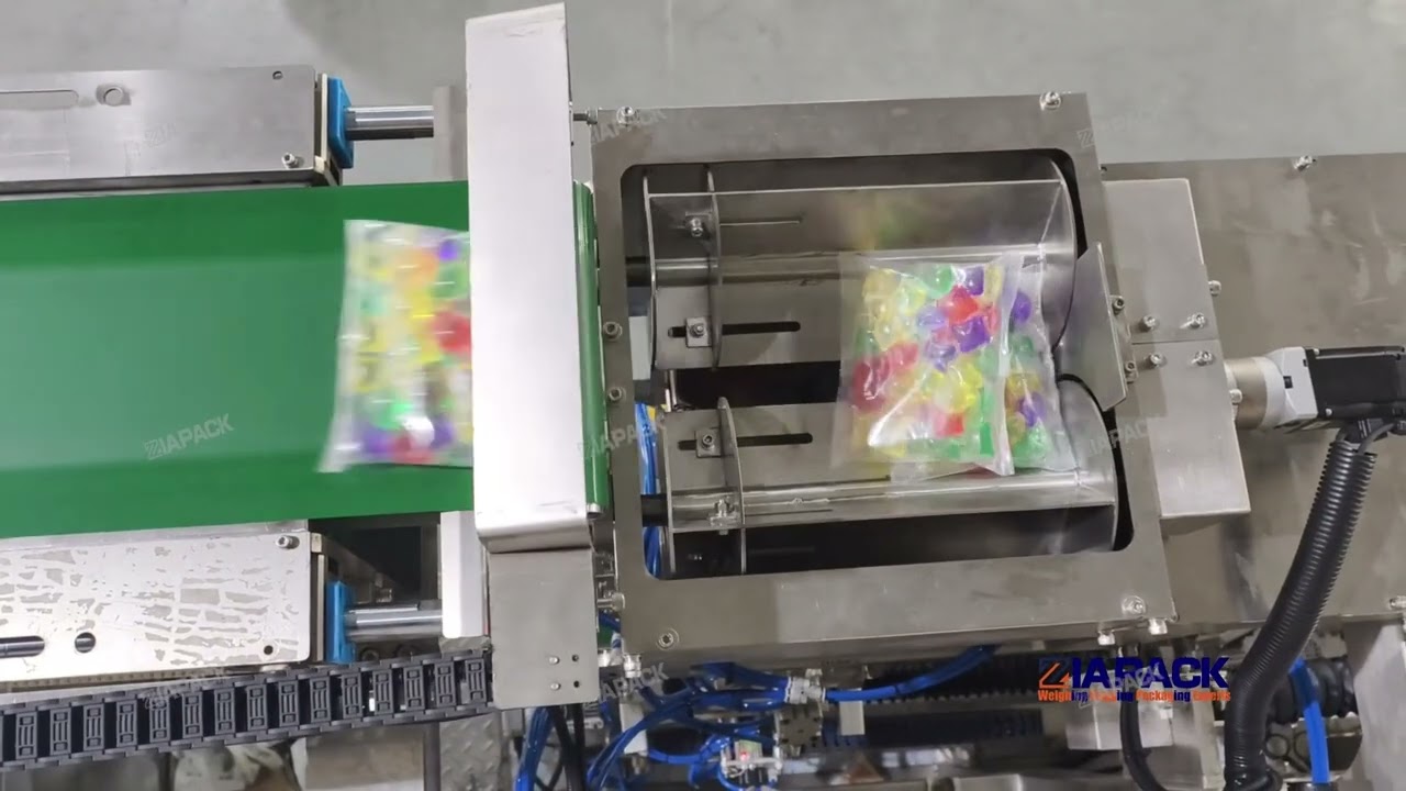 Automatic bag in bag baling machine