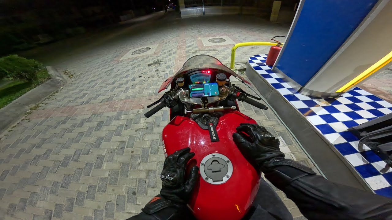 Insane Ducati 1098 Midnight Ride - Pure Adrenaline [4K]