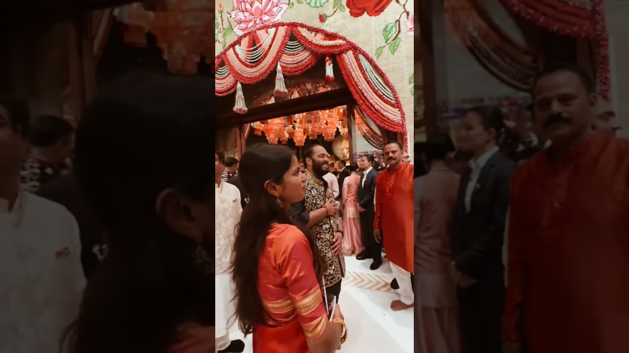 Who Is Maithili Thakur Praised By Anant Ambani & Devendra Fadnavis? 👀 #anantambani #maithilithakur