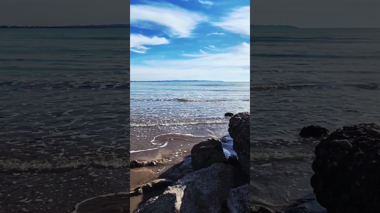 Calm Ocean Waves 🌊 Peaceful Adriatic Sea Daytime #shorts  #adriaticsea #beach  #waves
