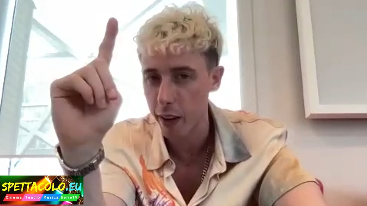 Shade intervista Diversamente triste: &laquo;Prossimo live lo finir&ograve; in mutande! Album non solo featuring&raquo;