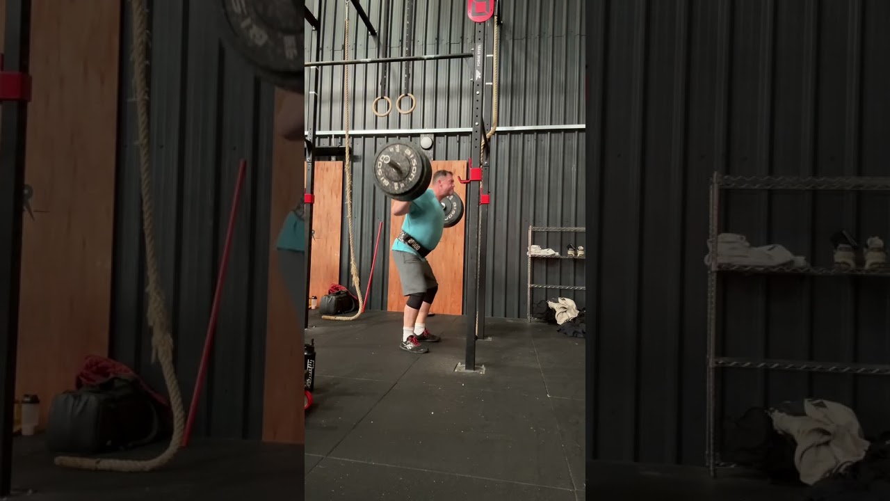 Do you even Lift? 💪🏻🏋️ #crossfit #gym #asstograss 