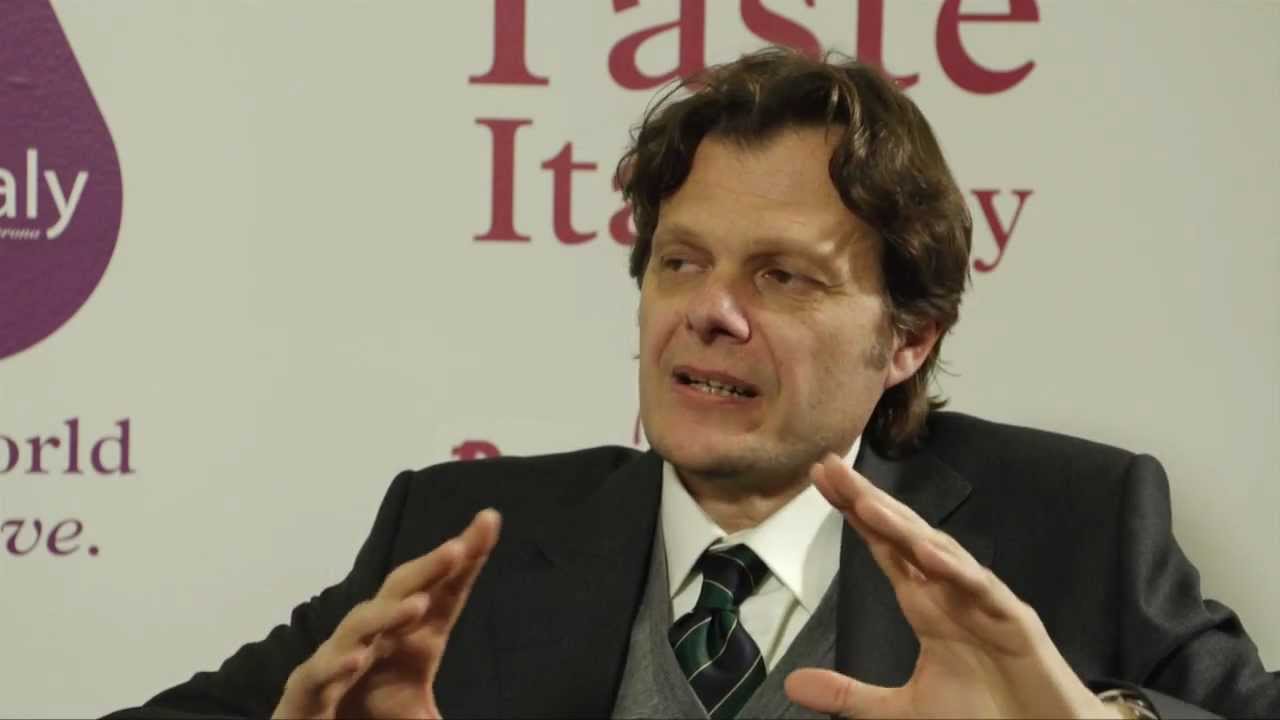 Vinitaly 2012 Taste Italy by Daniele Cernilli intervista a Francesco Valentini