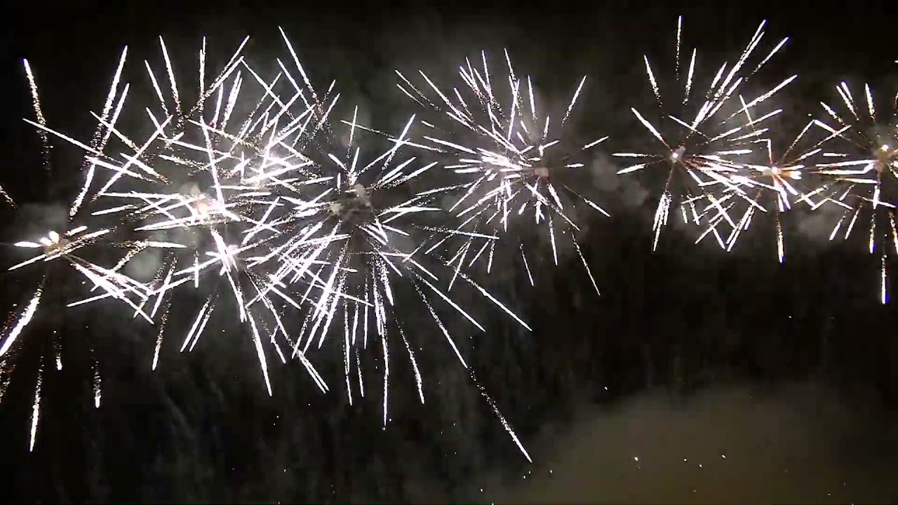 FC30-100-7 - Elegant Night 100 Schots Batterij - Funke