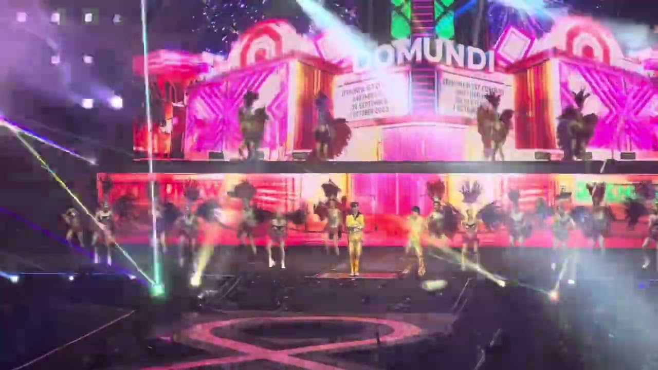 Zee x Nunew - เจ็บตรงนี้(กดจุดให้น้องแหน่)+แอวลั่นปั๊ด @ ZeeNunew 1St Concert Another Life DAY-1