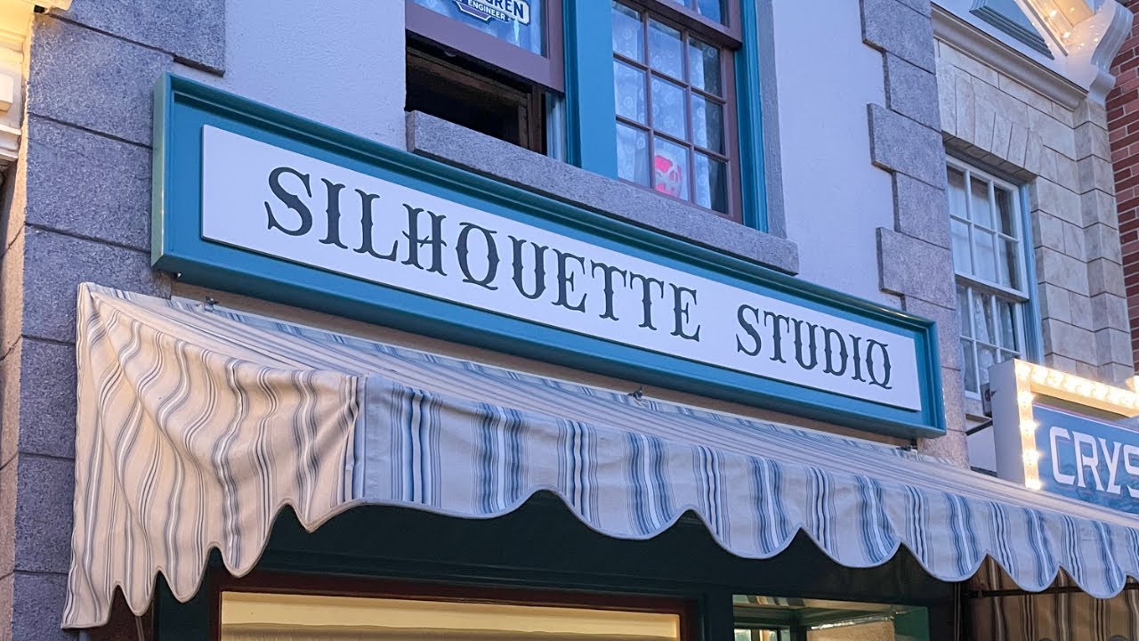Silhouette&nbsp;Studio Reopening Day - Main Street, USA - Disneyland