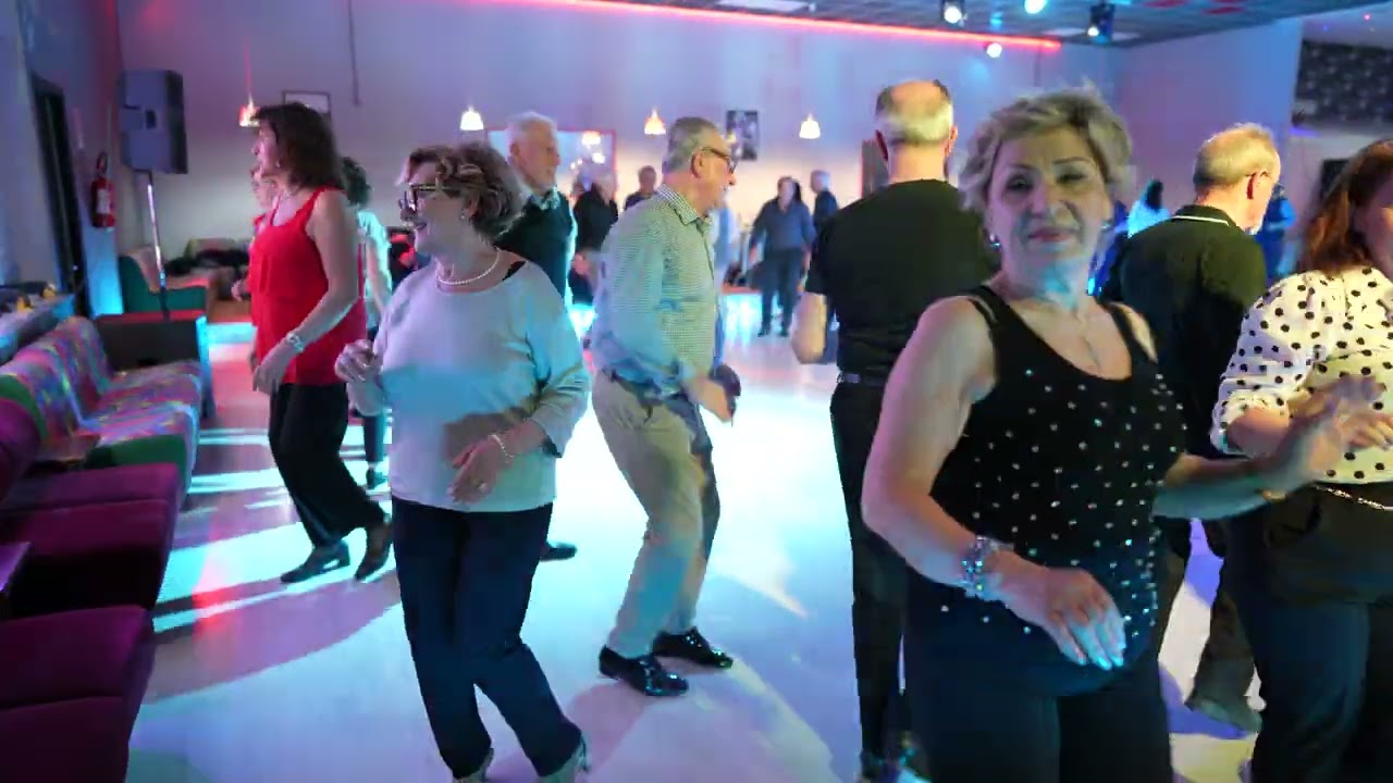 PARTY POLKA - Sandro & Matilde Balloterapia -Club Marilyn - Montesilvano,PE