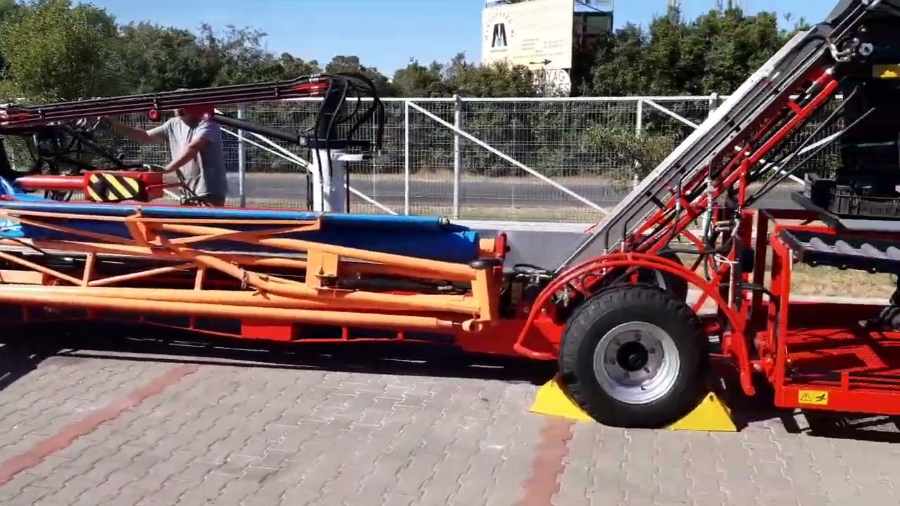 Új gyümölcsfarázógép automata ponyvával, raktárkészletről (CRG-1)