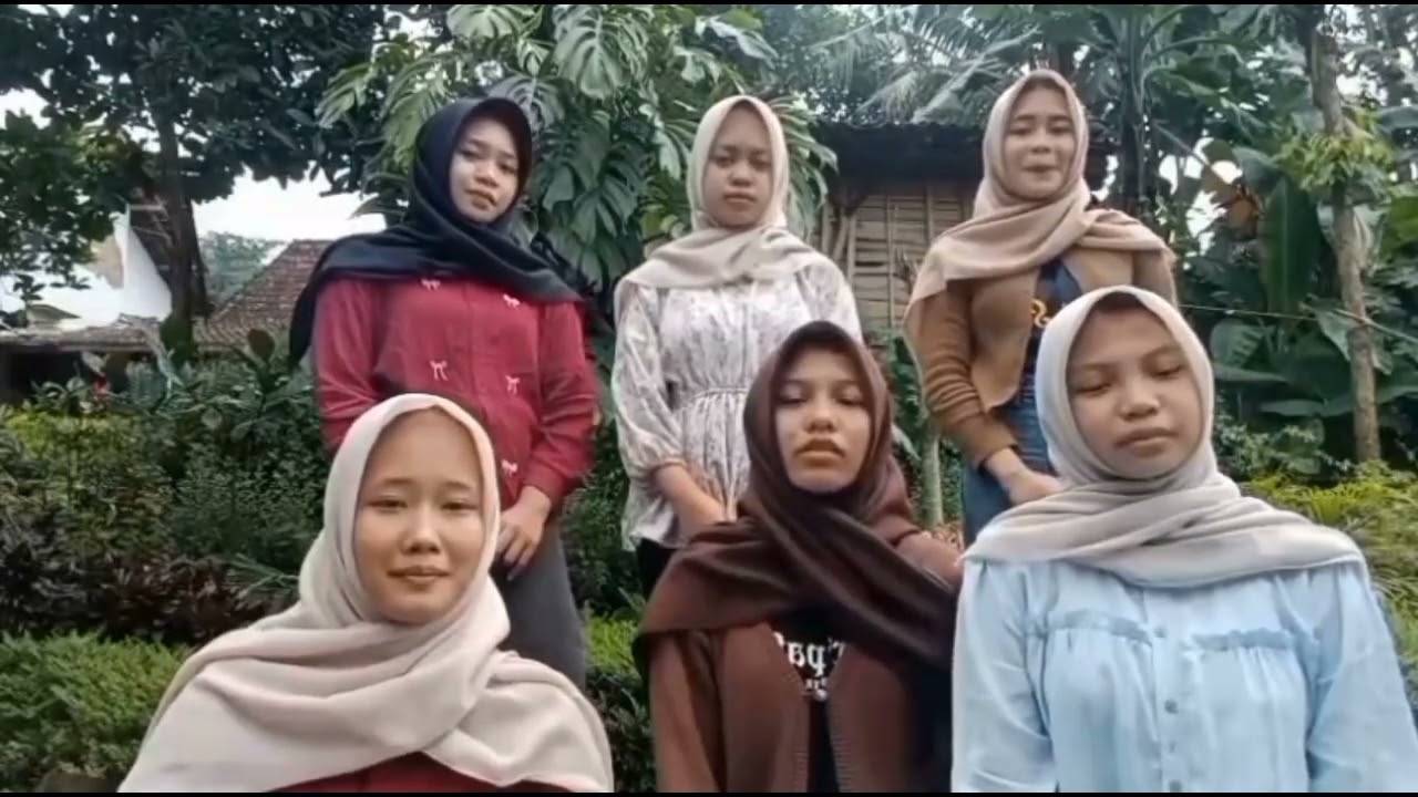 TUGAS BAHASA INDONESIA (MUSIKALISASI PUISI) KELOMPOK 2 