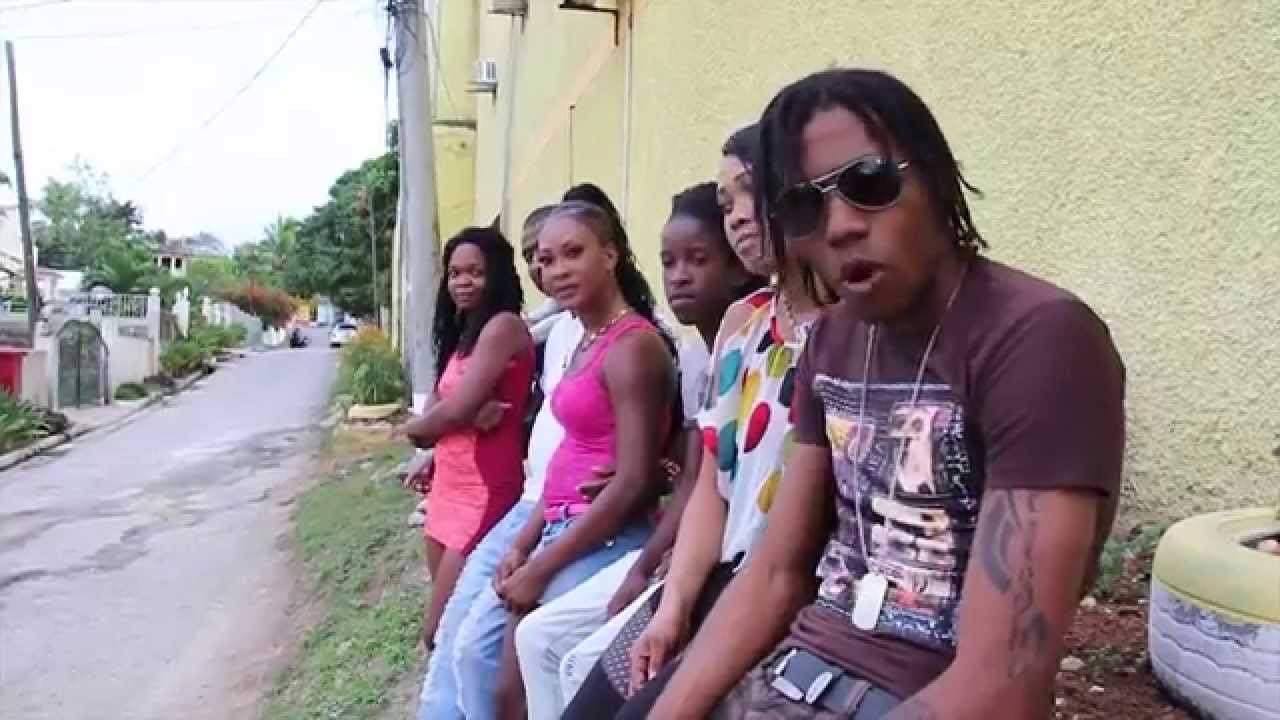 Dwayno -  Mr Faggoty (Official Music Video) Reggae Dancehall - 2014