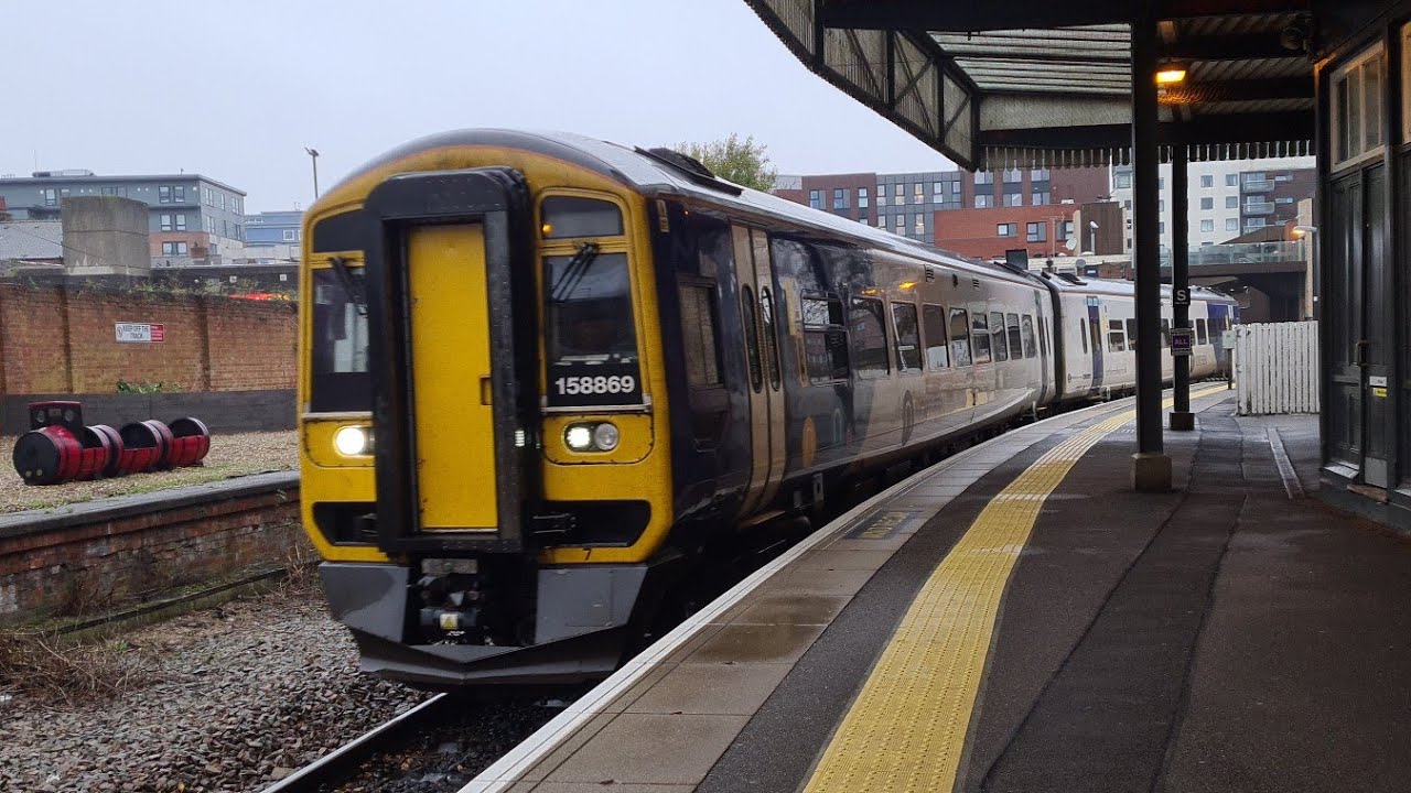 Trains at Lincoln Central (29/11/2025)