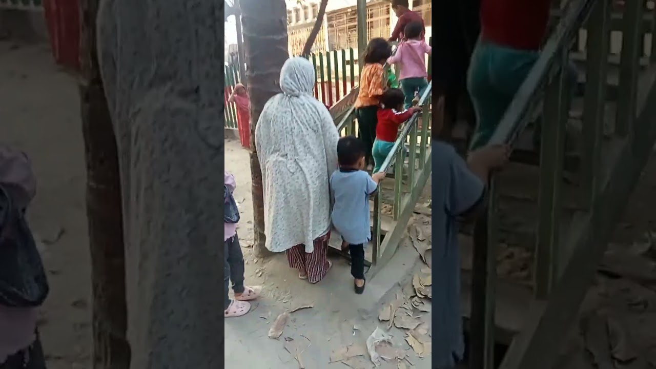 ভোট দিতে গেলাম স্কুলে। 