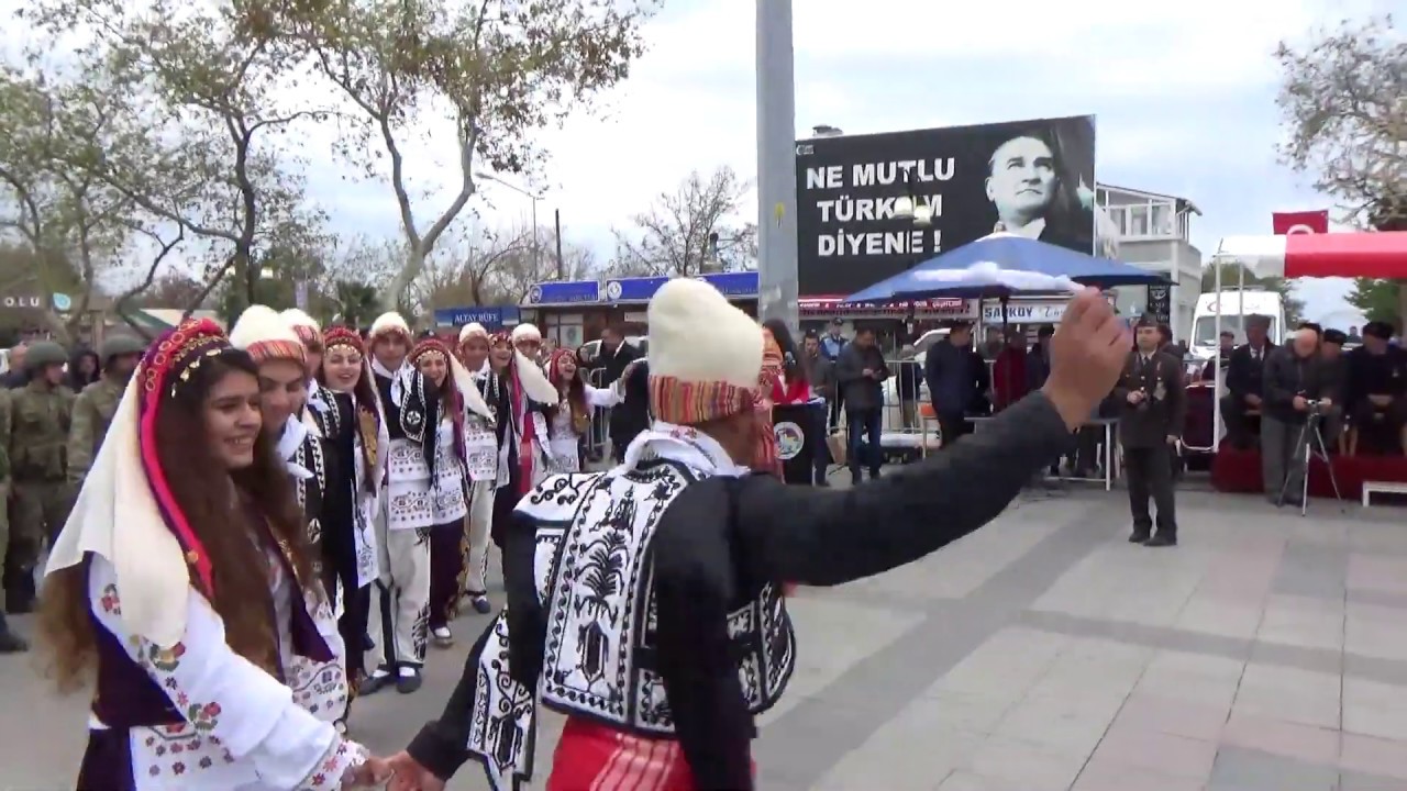 Şarköy Halk Oyunları Ekibi