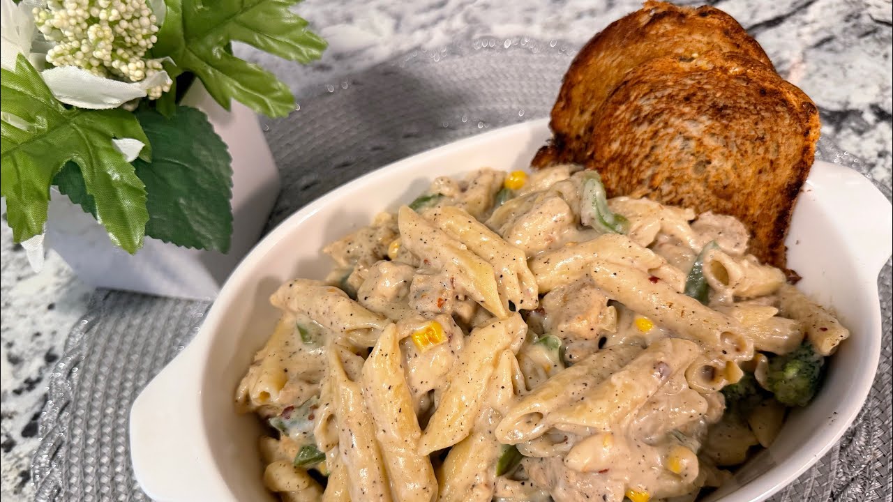 Creamy white sauce chicken pasta | @MomDaughtercookingvlogs