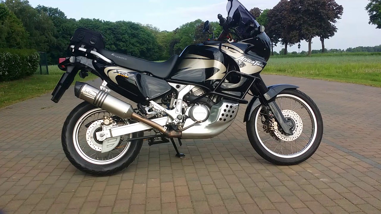 Honda XRV 750 Africa Twin Walkaround & LeoVince Sound