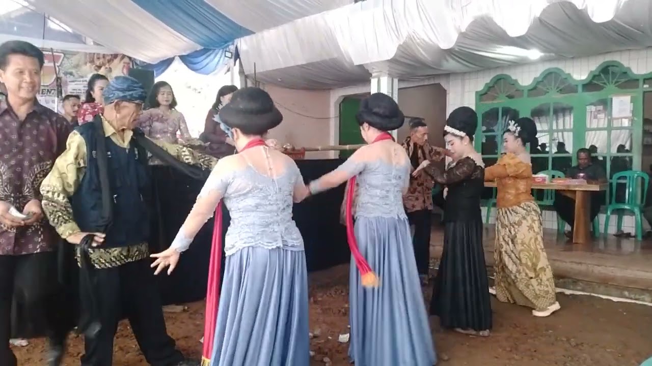 LAGU DENGKLEUNG RONGGENG KALER