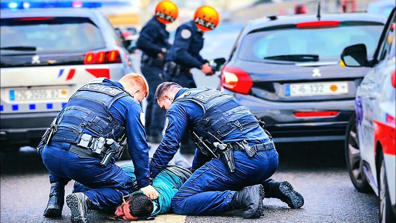 REFUS D'OBTEMPÉRER JUSQU'AU BOUT !😱🚨 - INCROYABLES MOMENTS MOTOS