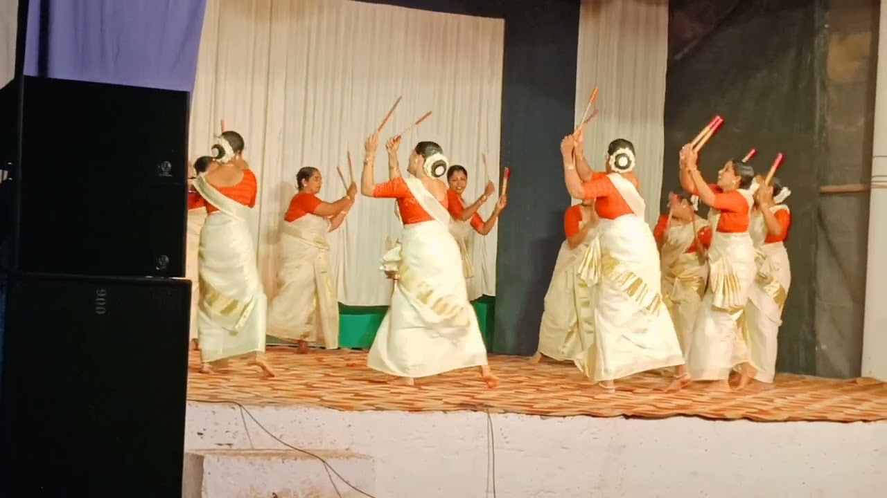 thalamunda puthiya bhagavathi kshethram mathrisamidhi kolkali(pooramaholsavam)