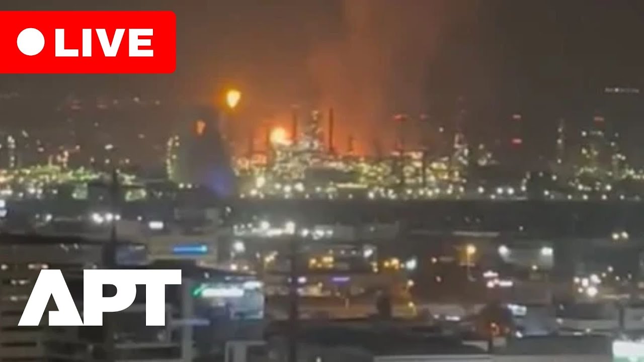 LIVE | Haifa Hit: Projectile Strikes Israeli City Amid Iranian Attack | APT