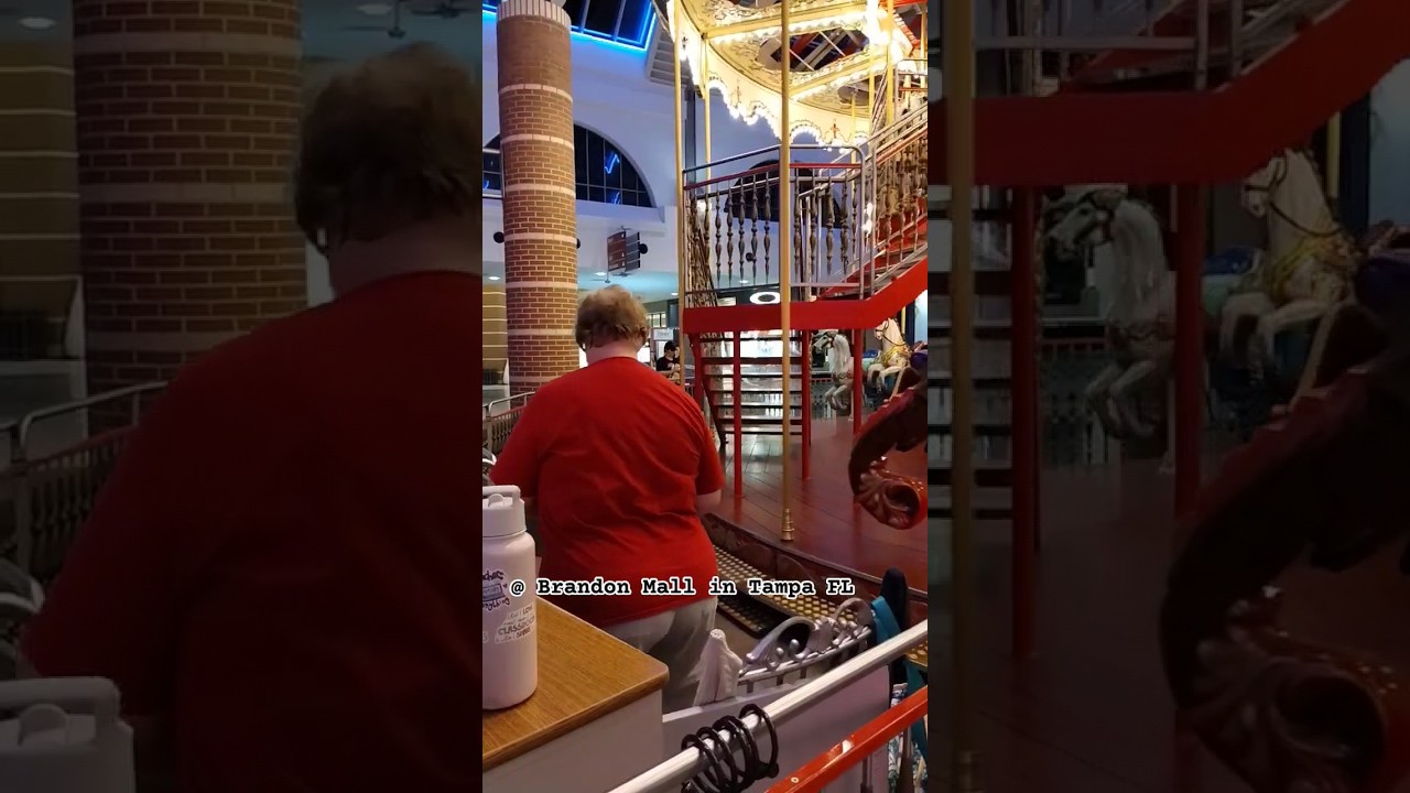 Amazing Horse 🎠 Carousel Ride @ The Brandon Mall in Tampa FL #JohnTheDriver