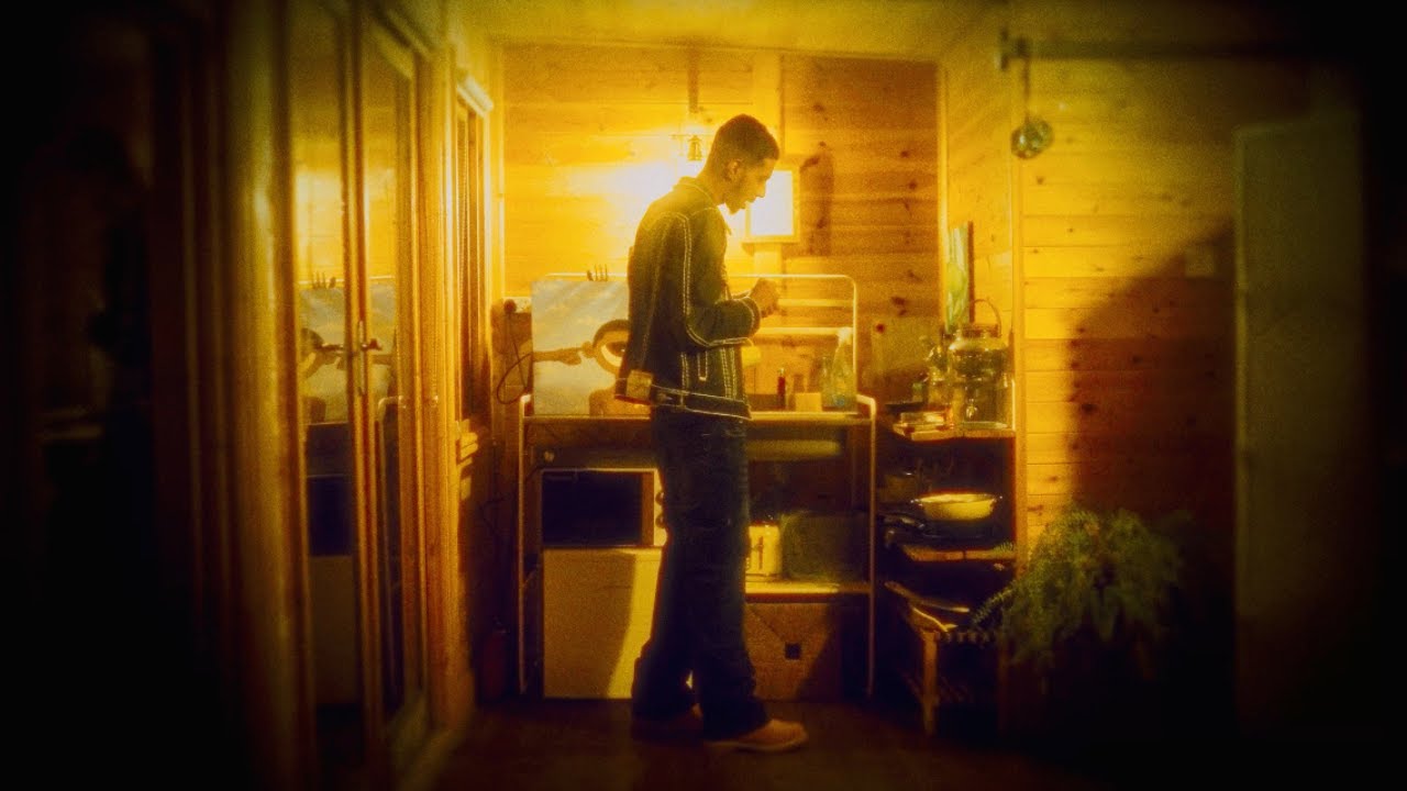 Laicositna - Stay Away (Official Music Video)