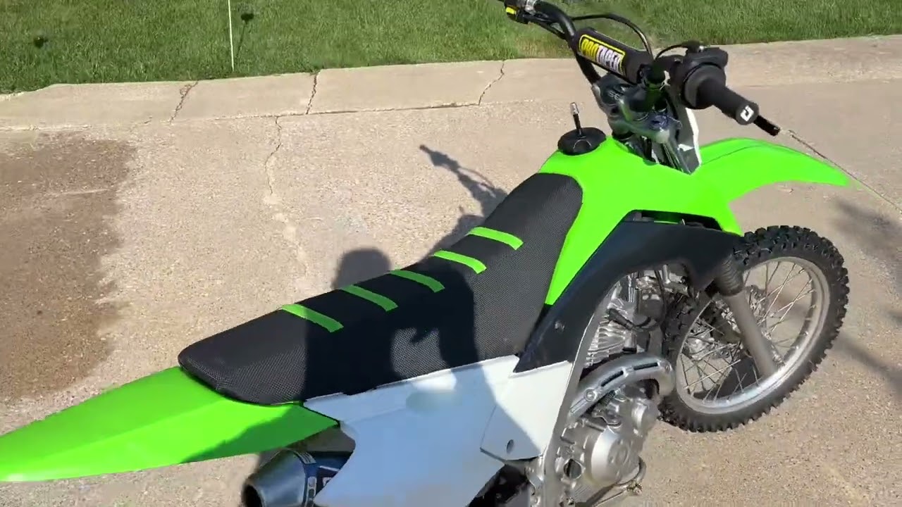 Единственные необходимые вам улучшения! Бюджетная сборка Kawasaki KLX140 в стиле «питбайк»
