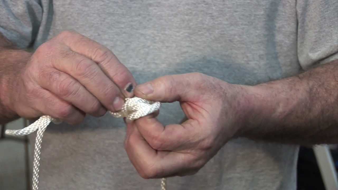 How to Properly Tie a Flagpole Knot