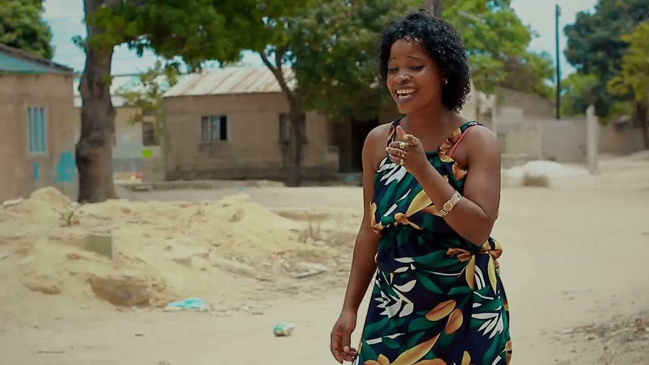 11 Inicial ft princesa nanda Okathea- Official Video by Macuras biy 