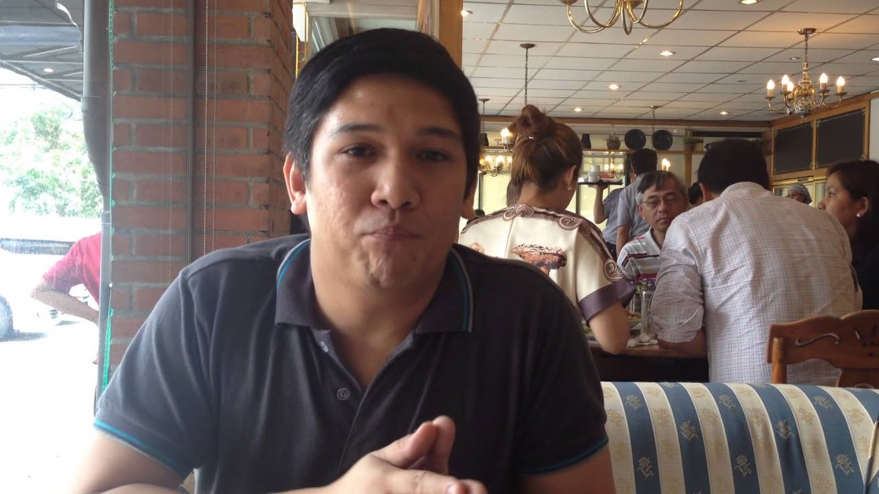 Rivermaya's front man Mark Escueta and his financial tips