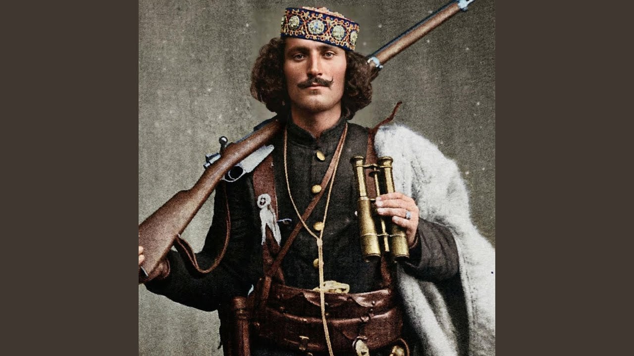 Çerçiz Topulli