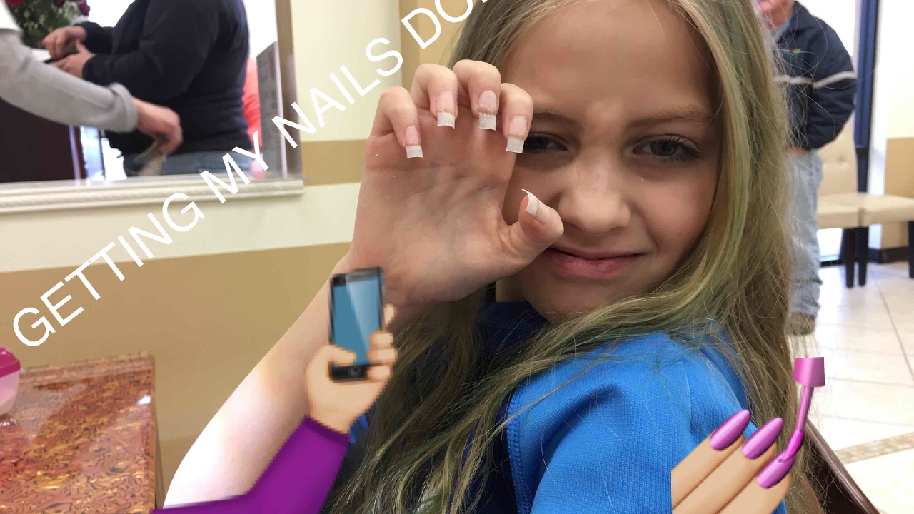 GETTING MY NAILS DONE VLOG | ROXY CHIC
