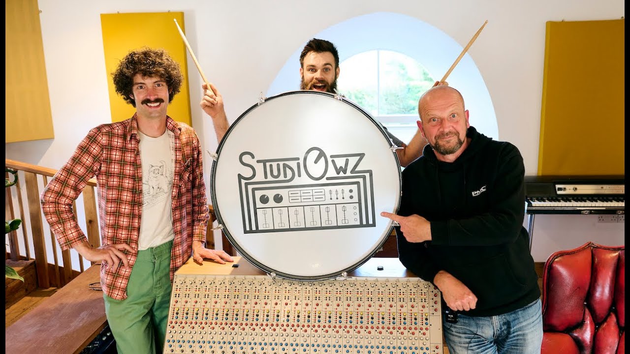 Drum Recording in a nice Live Room - Excellent classic techniques with fewer mics (drum samples)