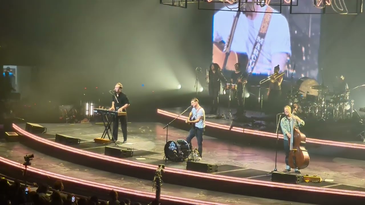 Mumford & Sons I Will Wait 12.11.2025 Köln LANXESS Arena