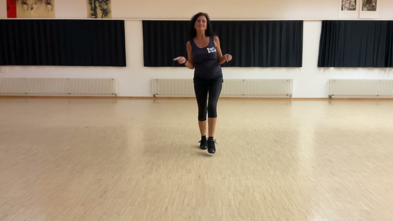 Country Walkin‘ - Line Dance Demo & Teach